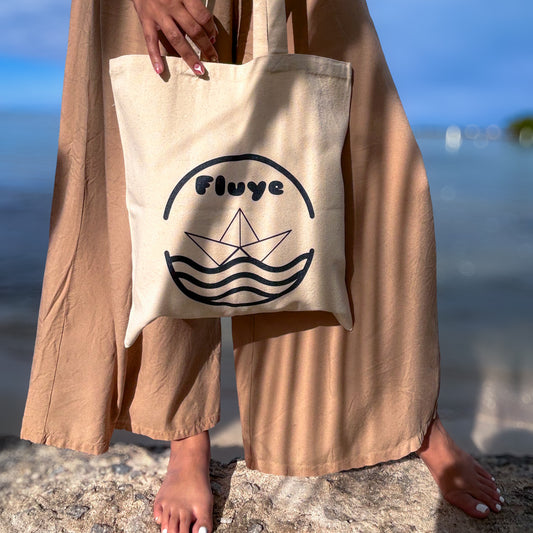 Fluye Tote Bag
